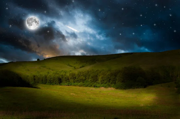 Moon Mountain Nigh — Stock Photo, Image