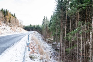 güzel karlı manzara manzara manzara 