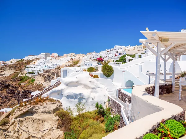 Fantastisk Havsutsikt Traditionella Vita Grotta Hus Santorini Santorini Cyklader Grekland — Stockfoto