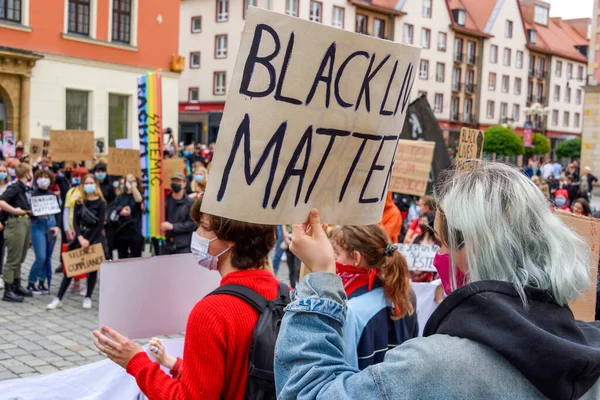 Wroclaw Poland 2020 Young People Hold Poster Words Black Lives — Stock Photo, Image