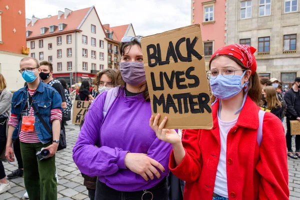 폴란드 Wroclaw 2020 Wroclaw 도시에서의 증오를 진압하기 흑인의 중요하다 문구가 — 스톡 사진