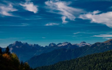 Dolomitler Passo Giau. İtalya.
