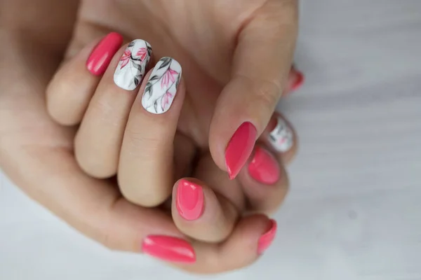 Vrouwelijke Handen Met Mooie Nagels Stijlvolle Trendy Vrouwelijke Manicure Prachtige — Stockfoto