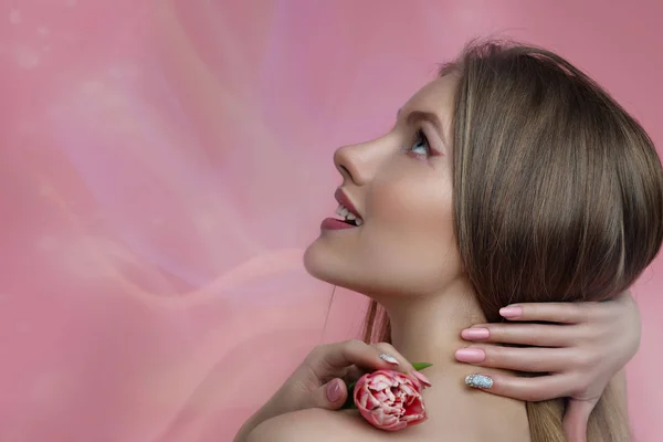 Szépség Virág Fiatal Portréja Modell Lány Professzionális Smink Köröm Művészet — Stock Fotó