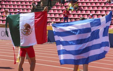 Tampere, Finlandiya, 14 Temmuz: Roberto Vilches Meksika ve Yunanistan WINS yüksek atlama olay 14 Temmuz, 2018 IAAF Dünya U20 Şampiyonası Tampere, Finlandiya üzerinde Antonios Merlos.