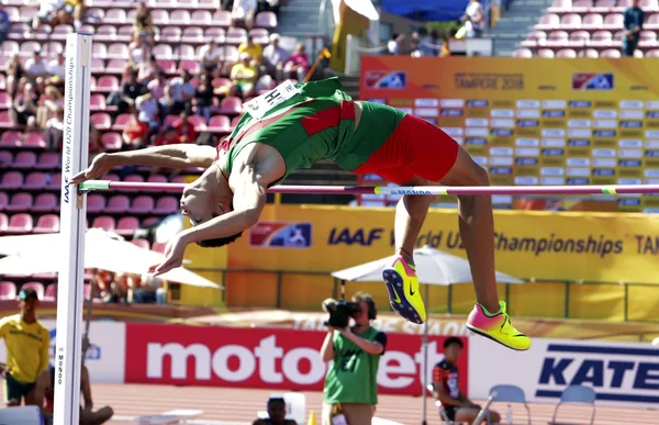 Tampere, Finlandiya, 14 Temmuz: Roberto Vilches Meksika ve Yunanistan WINS yüksek atlama olay 14 Temmuz, 2018 IAAF Dünya U20 Şampiyonası Tampere, Finlandiya üzerinde Antonios Merlos.