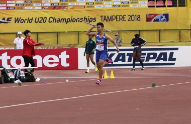 Tampere, Finlandiya, 11 Temmuz: Huijun Li'den IAAF Dünya U20 Şampiyonası Tampere, Finlandiya için 11 Temmuz, 2018 cirit atma olayı üzerinde Çin Taipei.