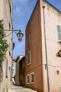 Tarihi eski şehir, St Tropez, popüler bir tatil Akdeniz, Provence, Fransa