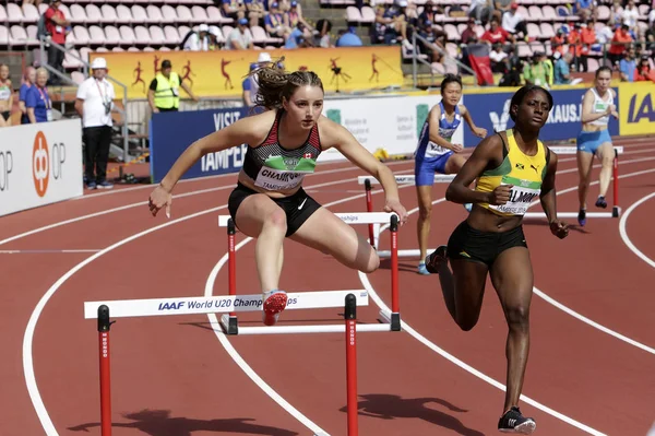 Tampere, Finlandiya, 11 Temmuz: Megan Champoux ve Shiann 400 metre engelli IAAF Dünya U20 Şampiyonası Tampere, Finlandiya için 11 Temmuz, 2018 çalıştırmak için somon