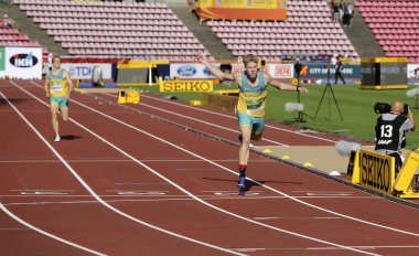 Tampere, Finlandiya, 10 Temmuz: Ashley Moloney ve Gary Haasbroek (Avustralya), Tampere, Finlandiya'da düzenlenen Iaaf Dünya U20 Şampiyonası'nda dekatlonda altın ve gümüş madalya kazandılar 10 Temmuz 2018.