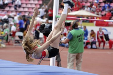 Tampere, Finlandiya, 12 Temmuz 2018: Annik Kalin (İsviçre) Iaaf Dünya U20 Şampiyonası Tampere'de yüksek atlama heptatlon etkinliğinde, Finlandiya 12 Temmuz 2018.