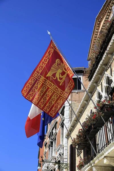 Flagge Von Venedig Venezianischem Gebäude — Stockfoto