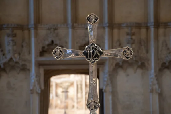 Croce Ornata Nella Chiesa Inglese Situata — Foto Stock