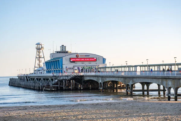 Bournemouth Dorset Oktober 2018 Bournemouth Pier Visar Annons För Xmas — Stockfoto
