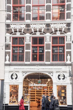 Amsterdam Hollanda -7 Aralık 2018: büyük peynir dükkanı Amsterdam Merkez