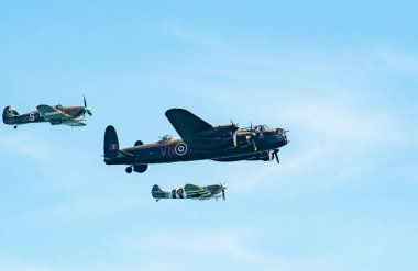 Clacton Birleşik Krallık 23 Ağustos 2019 -: Battle of Britain memorial flight at Clacton airshow