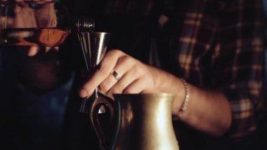 Barmen olun bir kokteyl