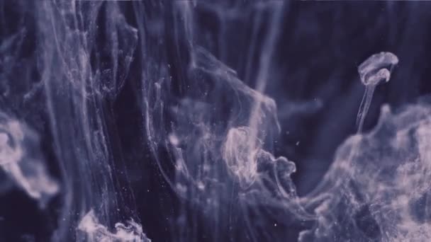 水に流れる抽象的なインクの色 — ストック動画