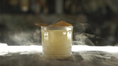 Barda kuru buzlu kokteyl