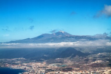 Kanarya Adaları - bir uçaktan görüş.