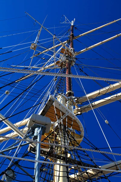 Gdynia ポーランド 6月30日 2012年6月30日 ポーランドの海洋博物館船 ダール ポモルザ がグディニアのバルト海に入港した ポーランドの帆船フリゲートは1909年に建造され 帆船として使用された — ストック写真