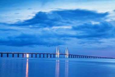 İsveç 'i Danimarka' ya bağlayan oresundsbron köprüsünün bir görüntüsü..