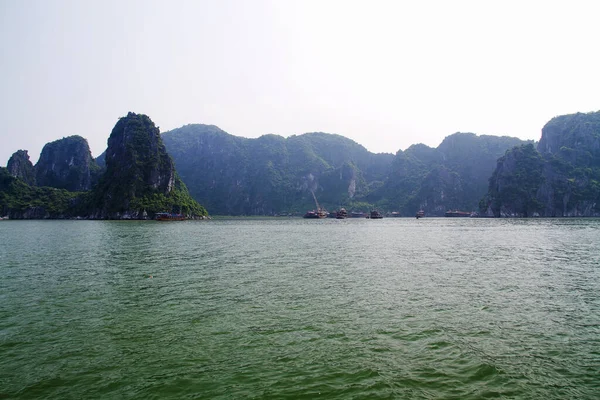 Foggy Halon Baai Vietnam Vroege Ochtend — Stockfoto