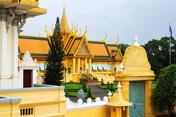 Phnom Penh Cambogia Septiembre Palacio Real Complejo Edificios Que Sirve — Foto de Stock