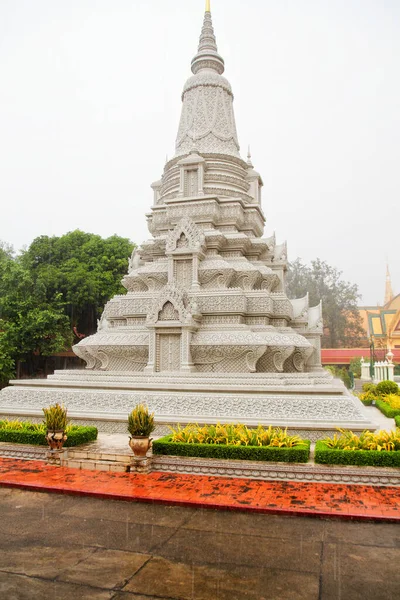 Phnom Penh Cambogia September Der Königspalast Ist Ein Gebäudekomplex Der — Stockfoto