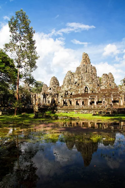 Belangrijkste Uitzicht Oude Bayon Tempel Angkor Thom Avondzon Mysterieuze Angkor — Stockfoto