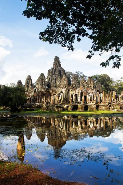 Belangrijkste Uitzicht Oude Bayon Tempel Angkor Thom Avondzon Mysterieuze Angkor — Stockfoto