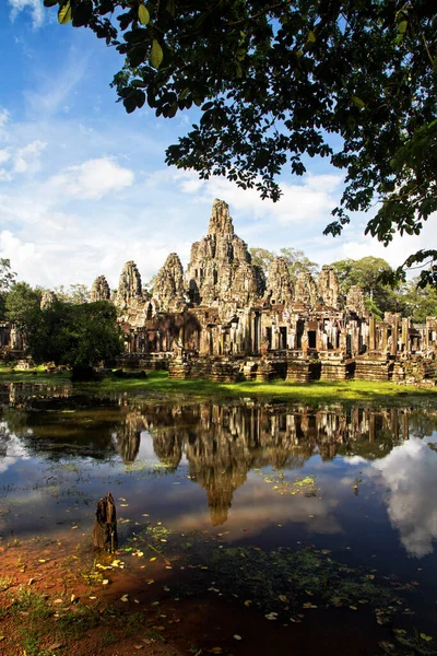 Belangrijkste Uitzicht Oude Bayon Tempel Angkor Thom Avondzon Mysterieuze Angkor — Stockfoto