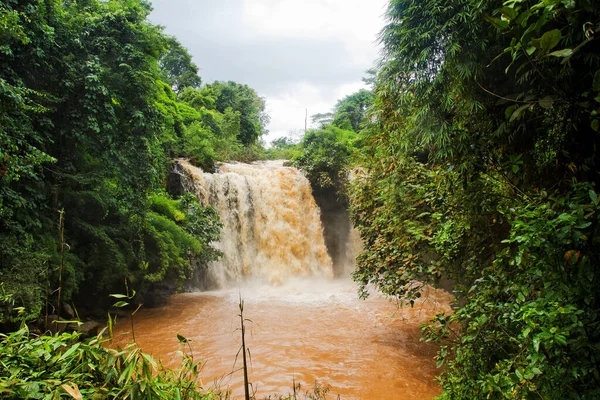 Cachoeira Selva Província Rattanakiri Camboja — Fotografia de Stock