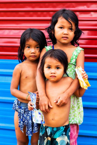 Ratanakiri Cambodia Sep Grupo Niños Asiáticos Ratanakiri Camboya Septiembre 2011 —  Fotos de Stock