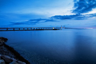 İsveç 'i Danimarka' ya bağlayan oresundsbron köprüsünün bir görüntüsü..