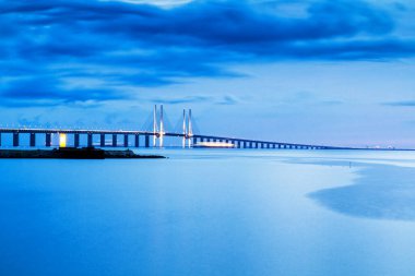 İsveç 'i Danimarka' ya bağlayan oresundsbron köprüsünün bir görüntüsü..