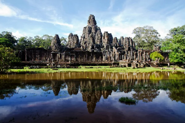 Belangrijkste Uitzicht Oude Bayon Tempel Angkor Thom Avondzon Mysterieuze Angkor — Stockfoto