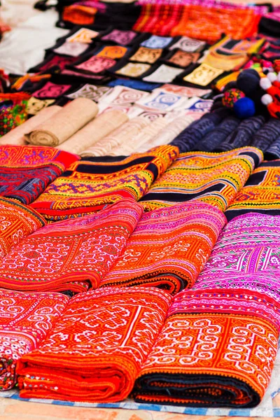 Couvertures Textiles Sur Marché Luang Prabang Laos — Photo