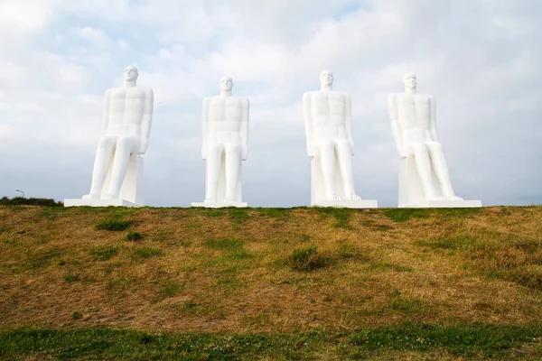 Esbjerg July Sculpture Man Meets Sea White Man High Made — Stock Photo, Image