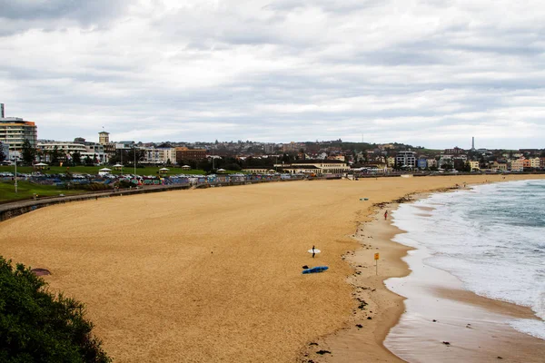 Spiaggia Bondi Una Giornata Nuvolosa Piovosa Sydney Australia — Foto Stock