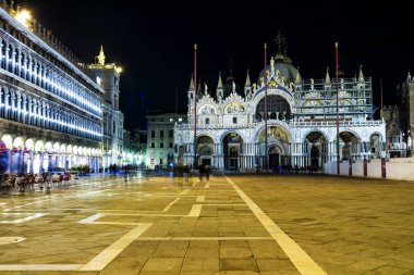Venedik 'te San Marco Meydanı