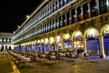 Venedik 'te San Marco Meydanı