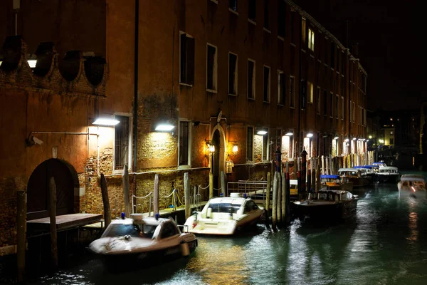 Canal Venecia Por Noche Italia — Foto de Stock