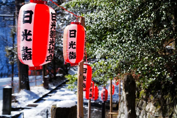 街上的日本灯笼 — 图库照片