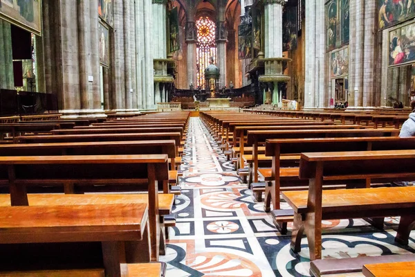 Milan Italy Ιανουαριου 2013 Κεντρικός Ναός Του Duomo Καθεδρικός Ναός — Φωτογραφία Αρχείου