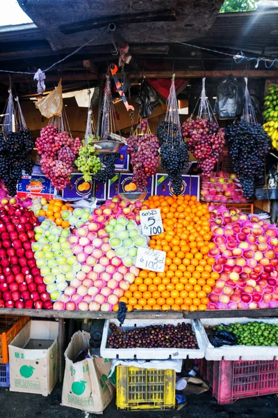 Hel Del Tropiska Frukter Utomhusmarknaden Sri Lanka — Stockfoto