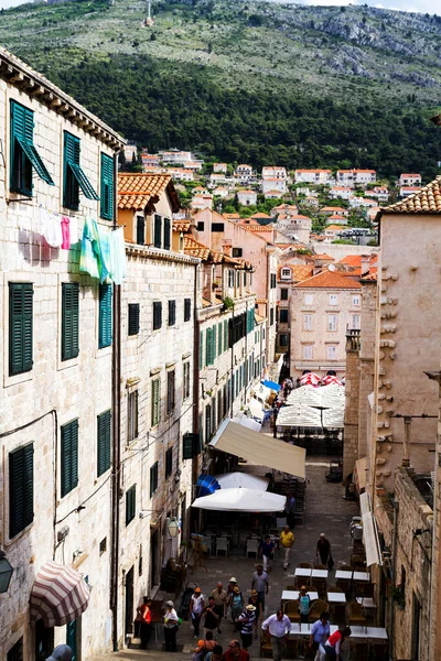 Dubrovnik Chorvatsko Května Populární Strmá Turistická Úzká Ulička Května 2013 — Stock fotografie