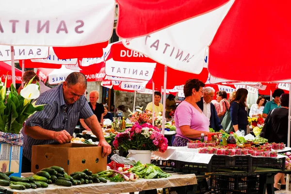 Dubrovnik Croácia Maio 2013 Ocupado Dia Mercado Dubrovnik Maio 2013 — Fotografia de Stock