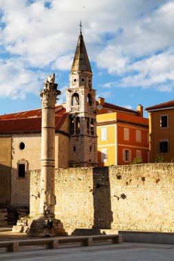 Hırvatistan 'ın Zadar kentinde eski Roma forumu.