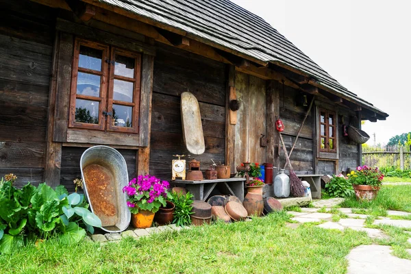 Old Wooden House Exterior — Stock Photo, Image